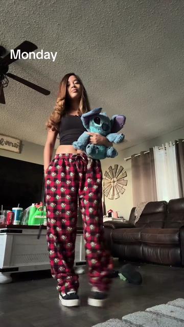 @Theyluvgabba