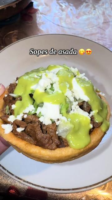 @LupeCooks