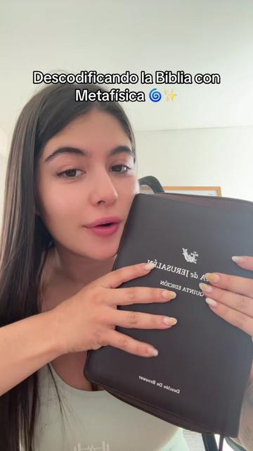 @Ana Maria G