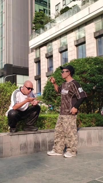 @Công Zẻo 🐍