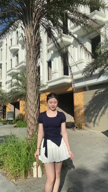 @Nguyễn Ngọc Lan Review