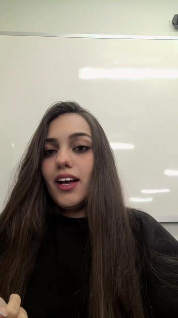 @Lara_Lu&iacute;za