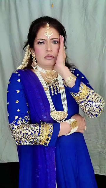 @Saaakshi