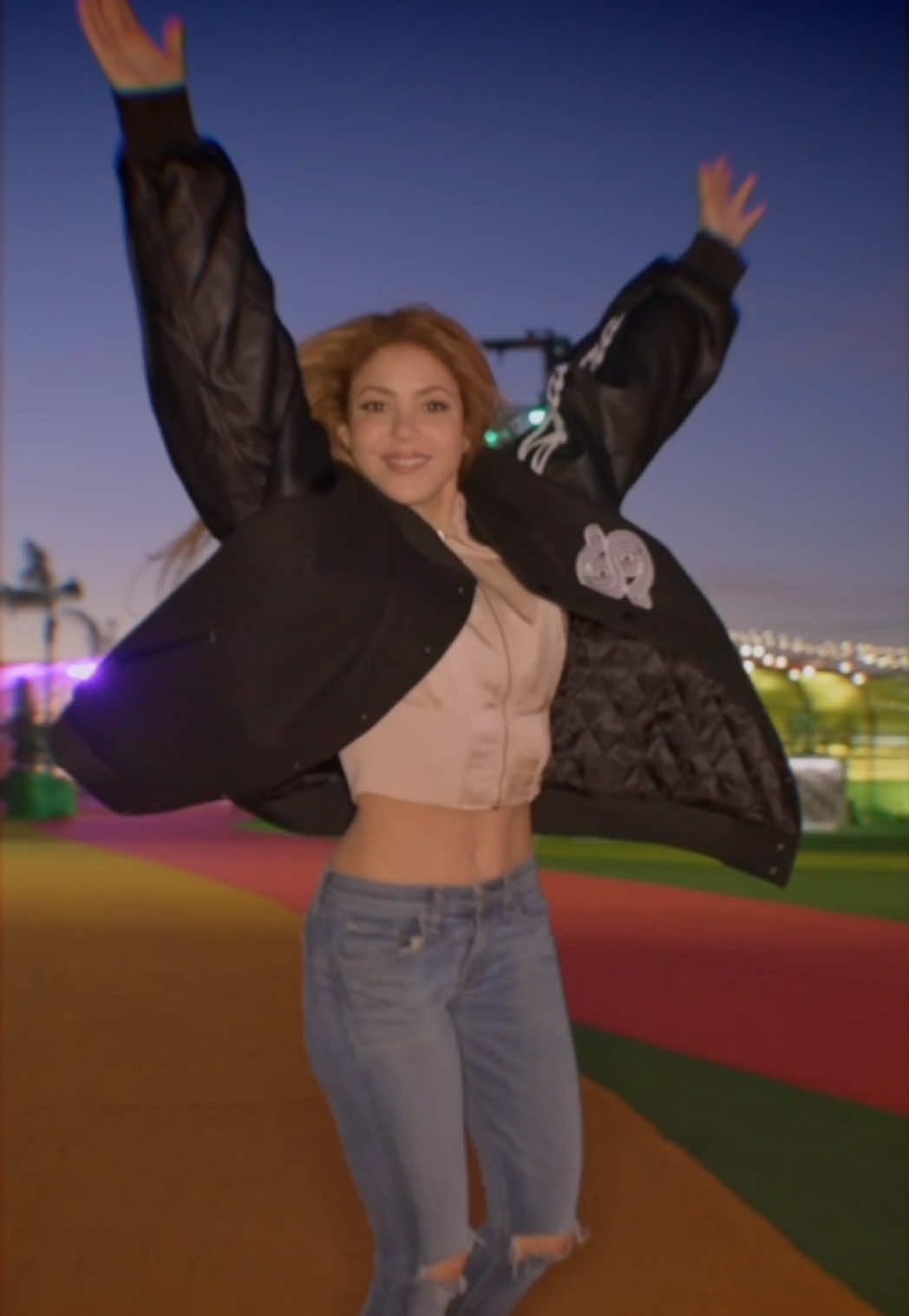 @Shakira