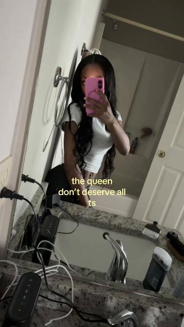 @justasexysadaquarius