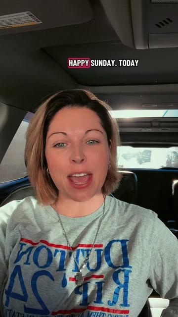 @momica_mama