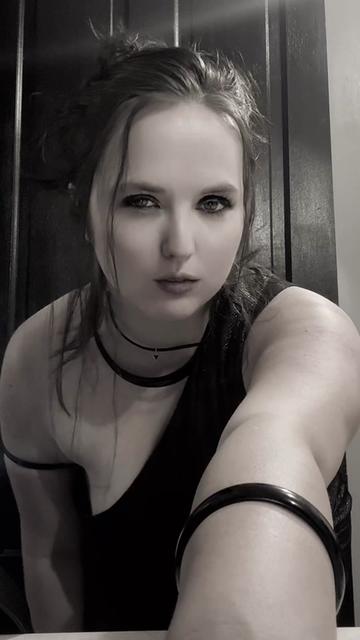 @GOTHICXIX