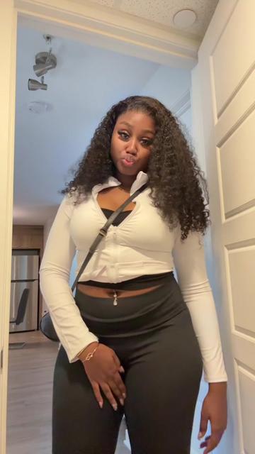 @Serena Momo🫦🥀