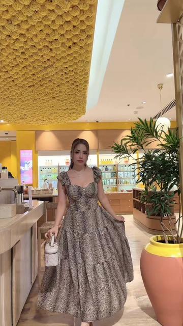 @๐ฃ๐๐ณ๐ณ๐๐ฅ ๐โโ.