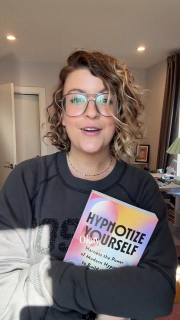@Emilie Leyes • Hypnosis