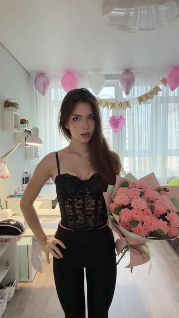 @dianaamars