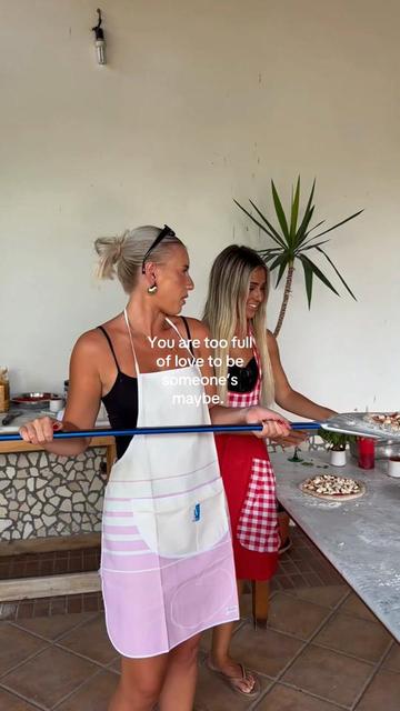 @meghanbartelss