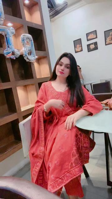 @charming.queen786