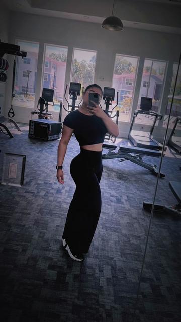 @Isa_Bella