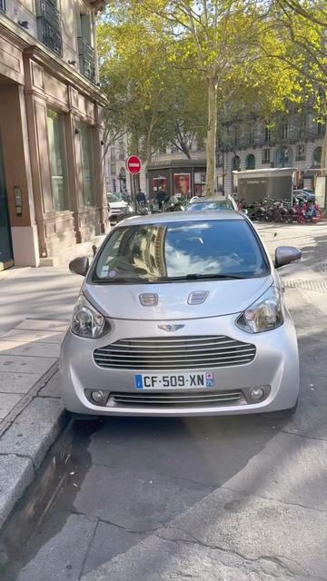@Les Passionnés de la Voiture