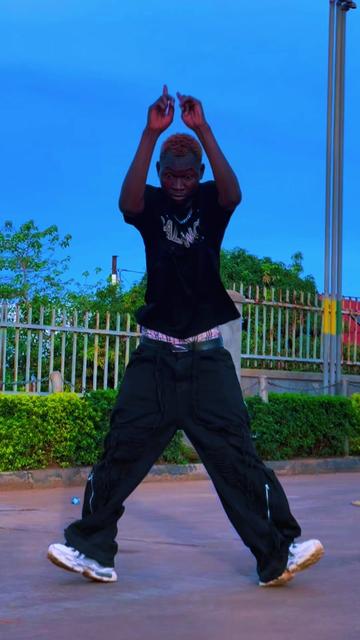 @🇸🇸ŴÏŻŸ_BÅBÅ🥏