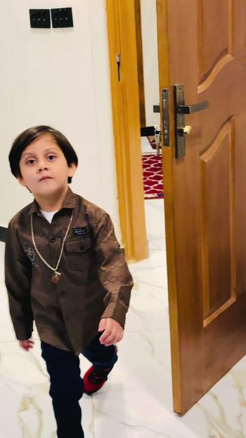 @Rehan Khan Niazi