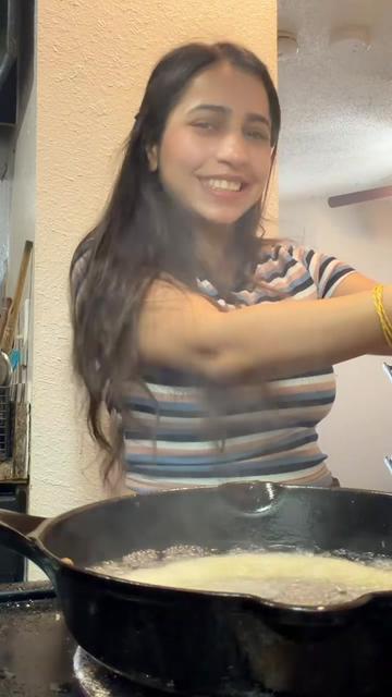@💫