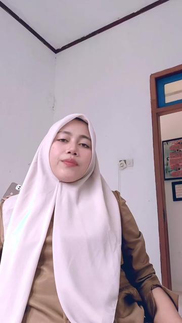 @Panggil saja dewi
