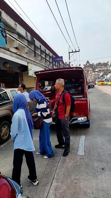 @tuk-tuk tour in betong