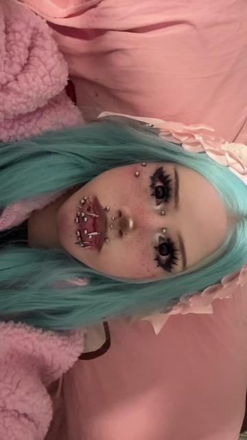 @kissym0lly