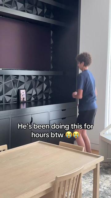 @SourBoymomo