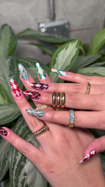 @NAILSXYULLSS