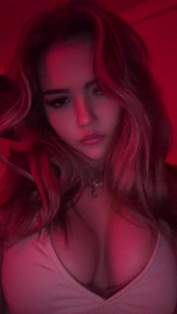 @Kiara Sinclair