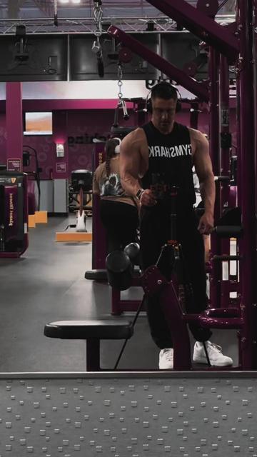 @robertlifts