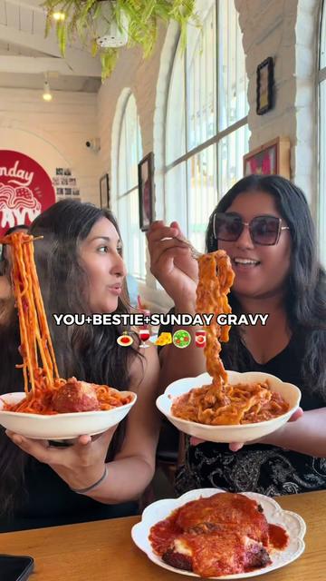 @LATINA FOODIE LA