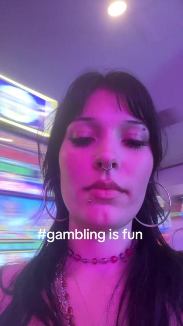 @laura