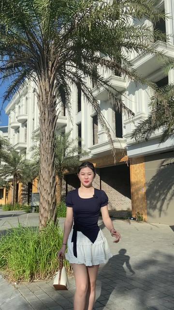 @Nguyễn Ngọc Lan Review