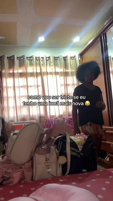 @Vict&oacute;ria Melo