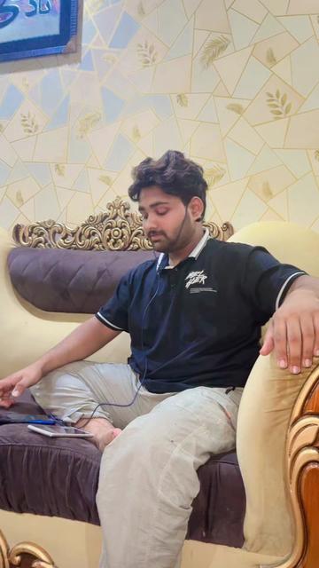 @💔zakhmi💔