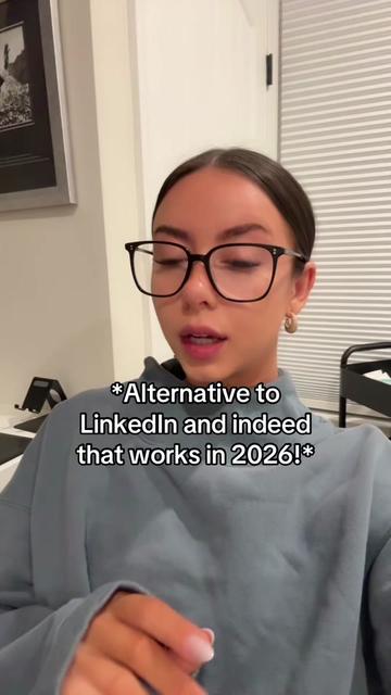 @careerwithsarah