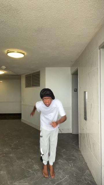 @Twitch - Peacze4