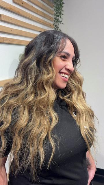@Janessa | VEGAS HAIRSTYLIST