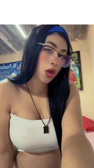 @Kxrlä kënnëdy