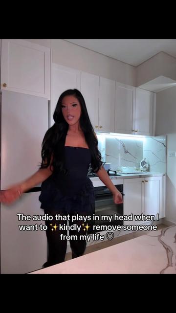 @movewithamk ♡