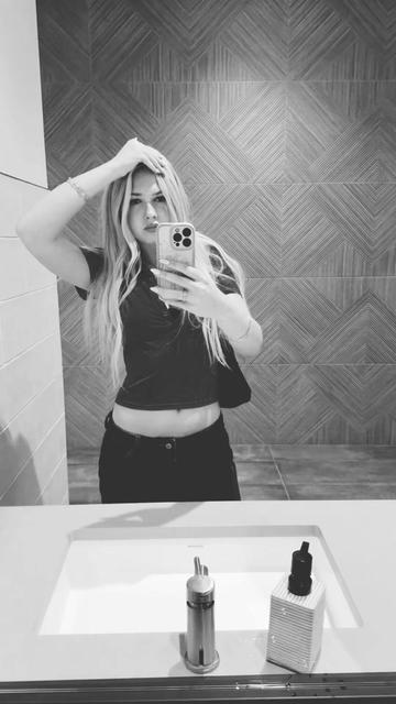 @caylee