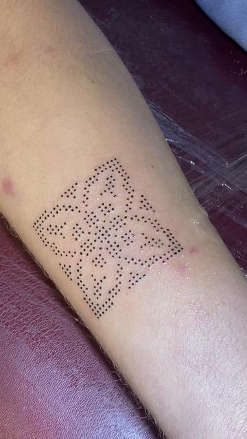 @bonnylora.tattoo