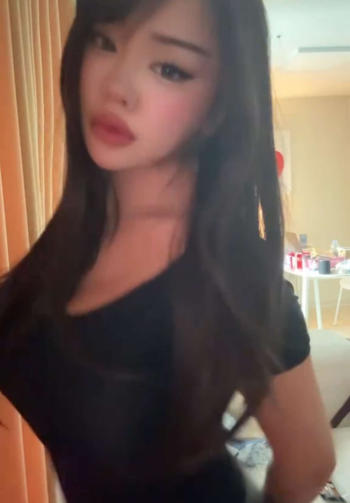 @PoetryBarbie