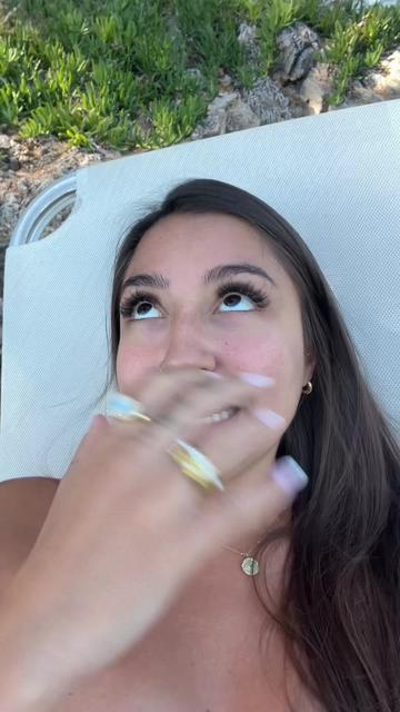 @turato 🦋