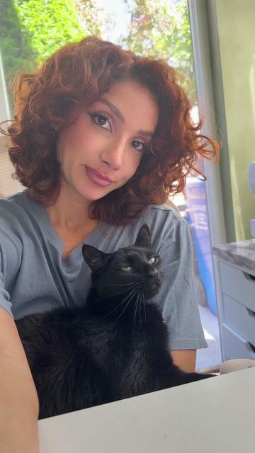 @CatLadySadie