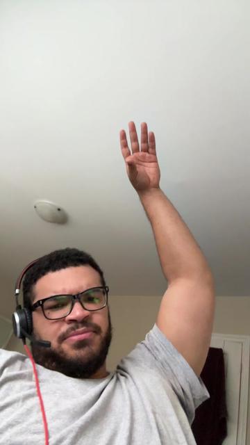 @Queecelythethird