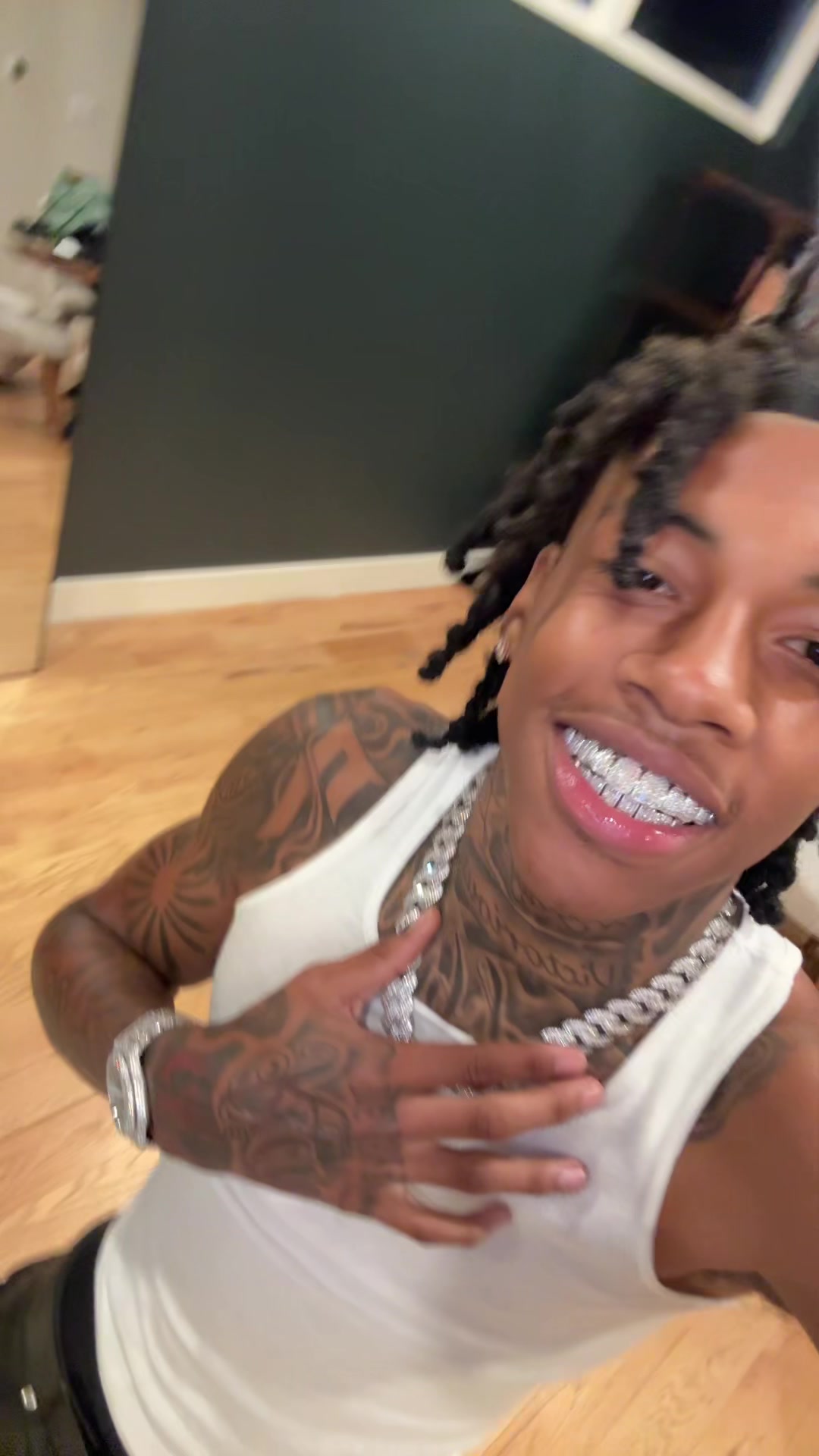 @jayshawnn