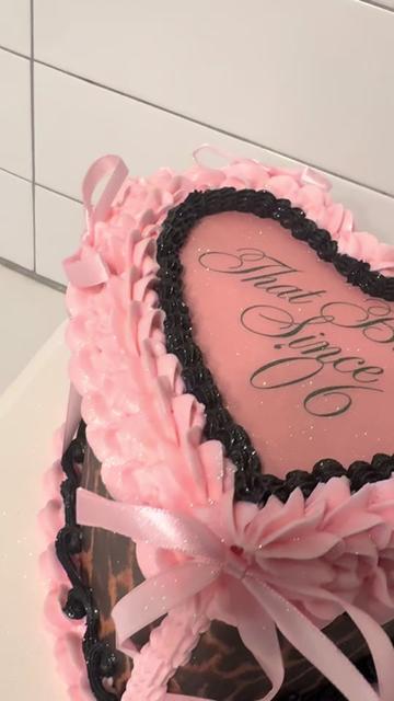 @nenecakedit