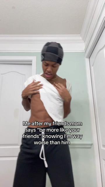 @Kj._.