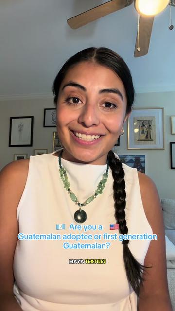 @Johanna | Latina Storyteller