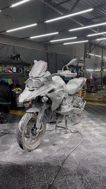 @Sava Garage